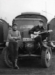 Spok&Lennon Meme Template