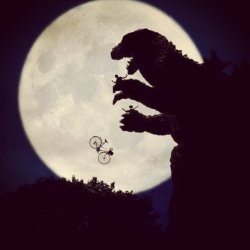 Godzilla Eats ET Meme Template