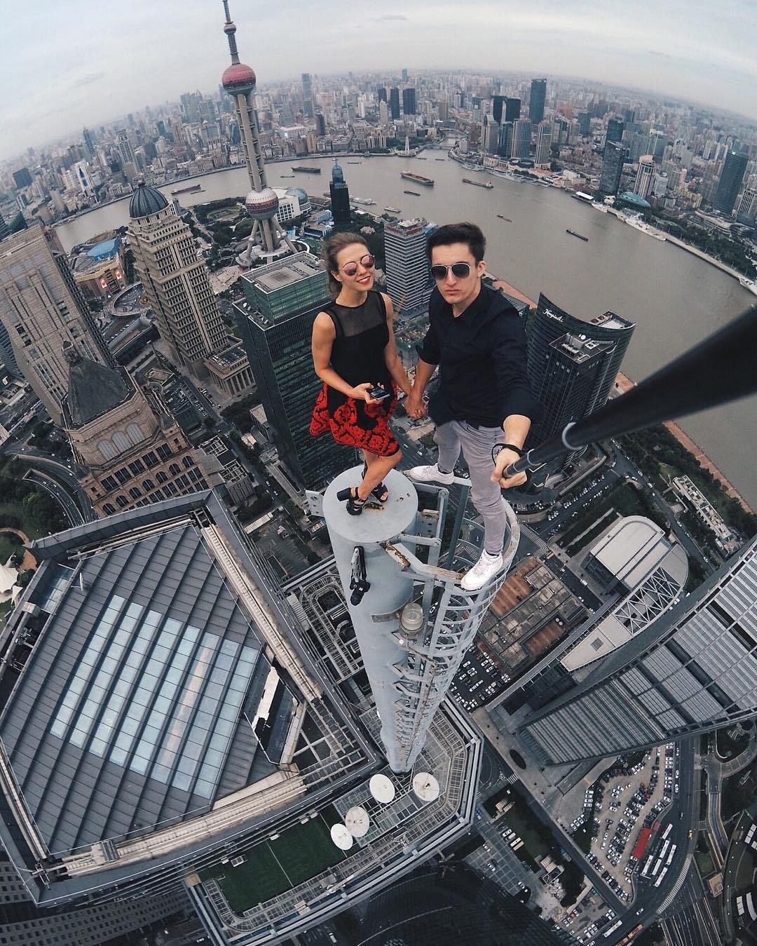 High Quality Skyscraper selfie Blank Meme Template