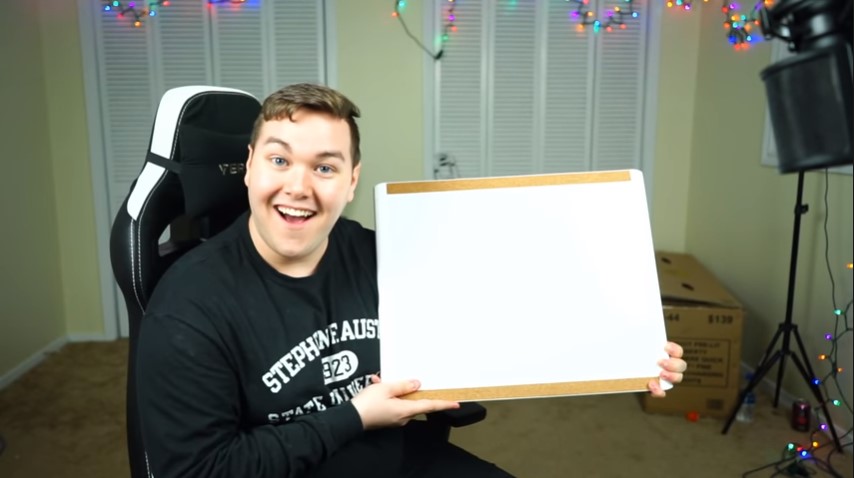 w Blank Meme Template