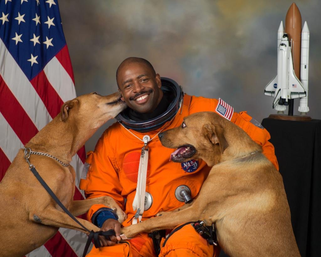 Leland D. Melvin Blank Meme Template