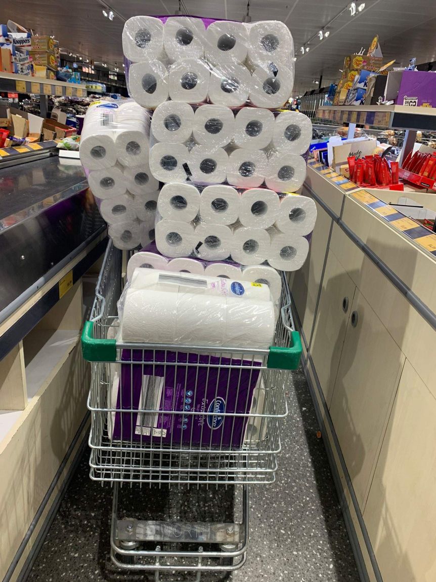 High Quality Hoarding Blank Meme Template