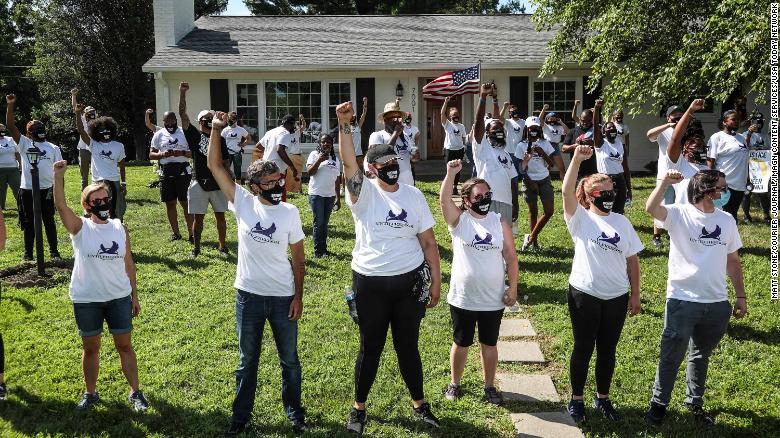 High Quality Breonna Taylor lawn protest Blank Meme Template