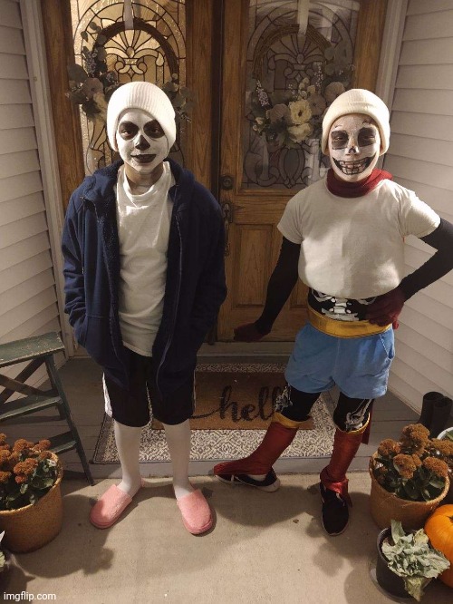 My duo costume with my friend from 2016 | image tagged in yay,undertale | made w/ Imgflip meme maker