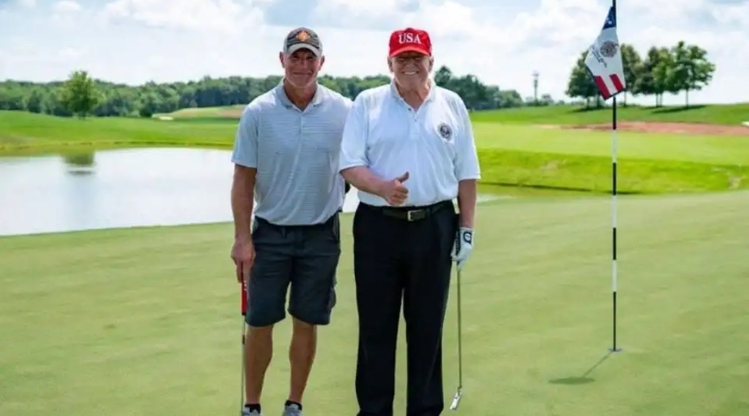 Trump Favre golfing Blank Meme Template