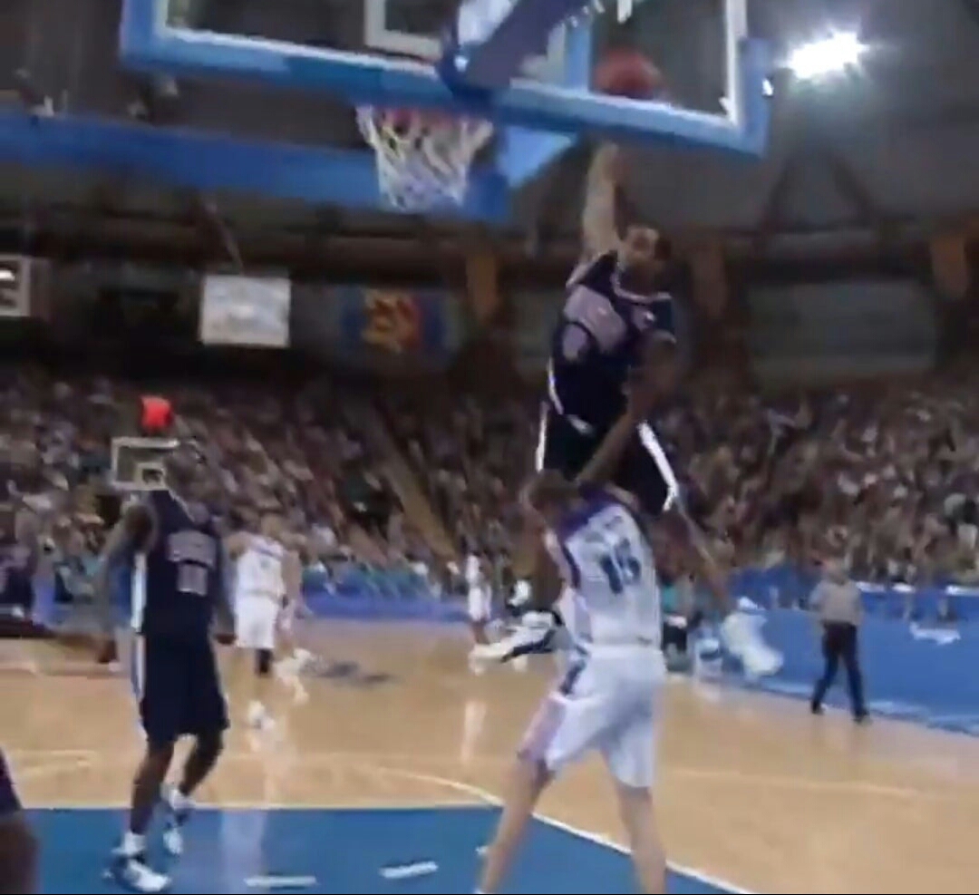 High Quality Vince Carter's Olympic Dunk Blank Meme Template