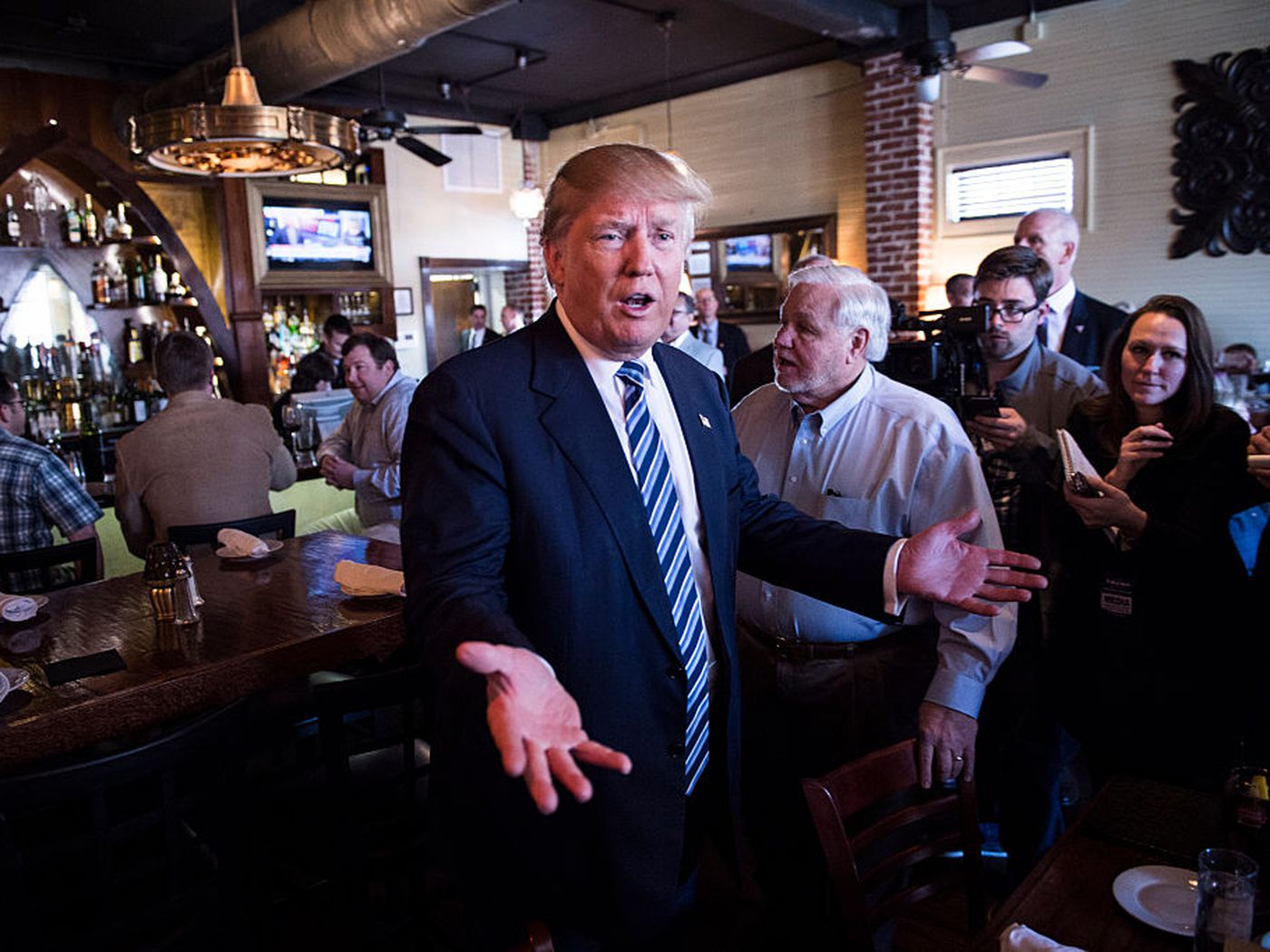 High Quality trump bar Blank Meme Template