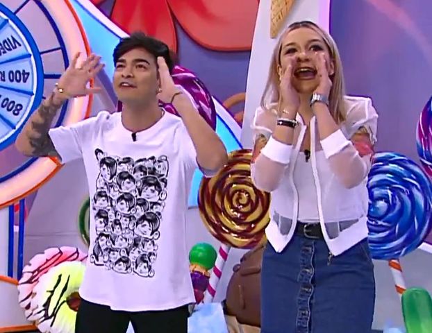 Yudi Playstation Blank Meme Template