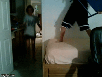 4hl6s8.gif
