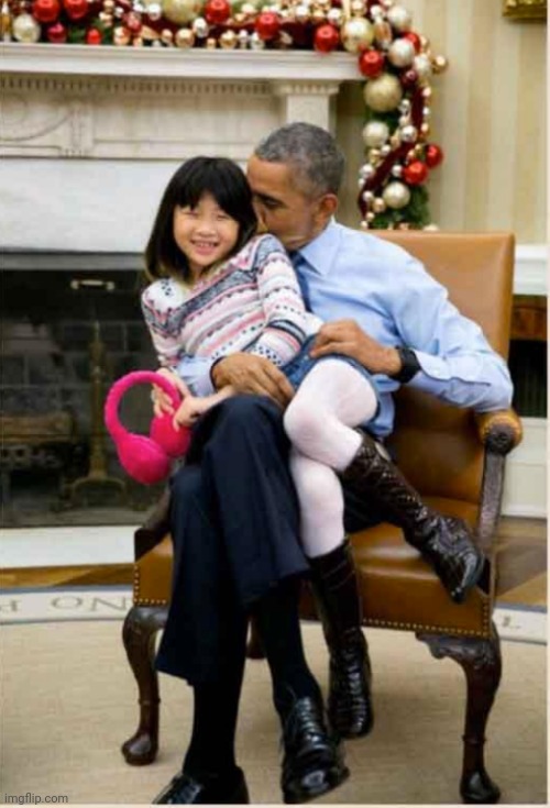 Obama lap dance | image tagged in obama lap dance | made w/ Imgflip meme maker