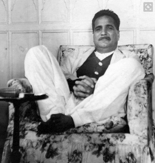 Allama Iqbal Blank Meme Template