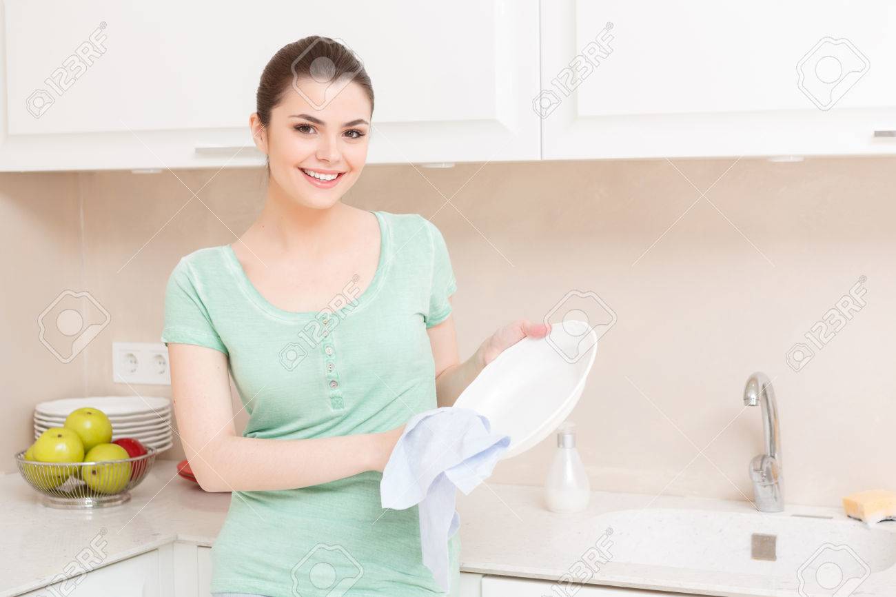 High Quality Washing lady Blank Meme Template