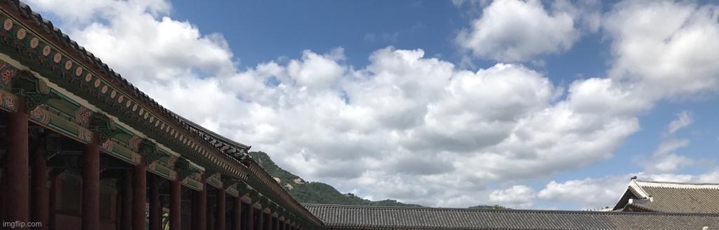 The s k y | made w/ Imgflip meme maker