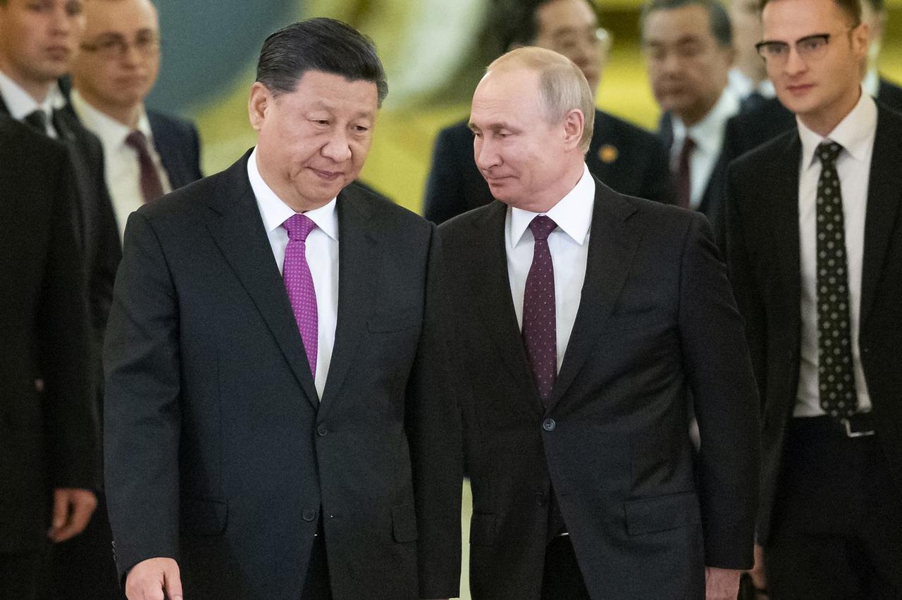 Putin & Xi Blank Meme Template