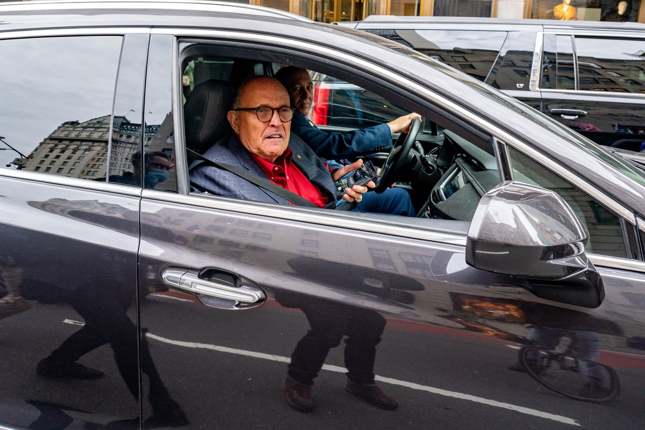 Photo of Rudy Giuliani  - car
