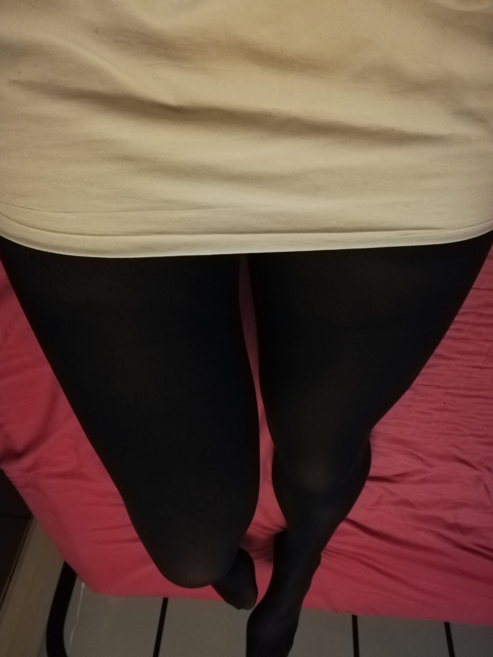 High Quality skirt Blank Meme Template