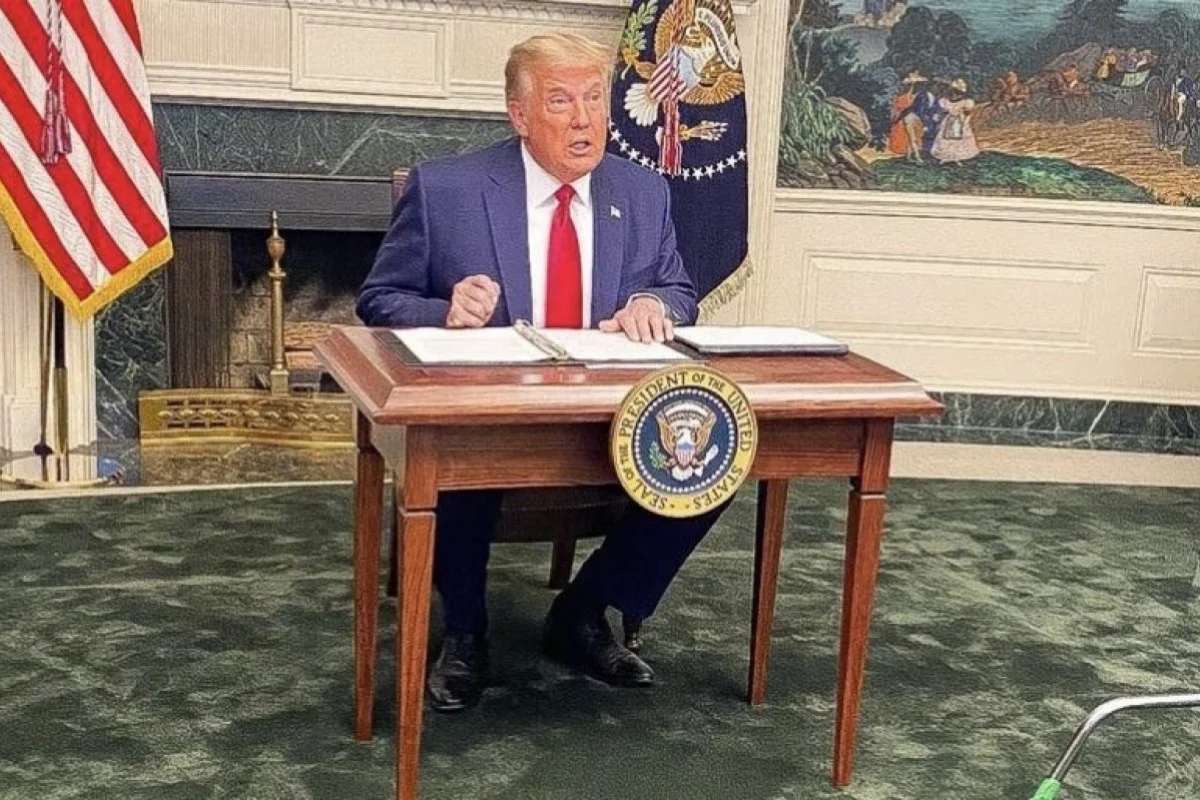 President Trump's Tiny Desk Blank Meme Template