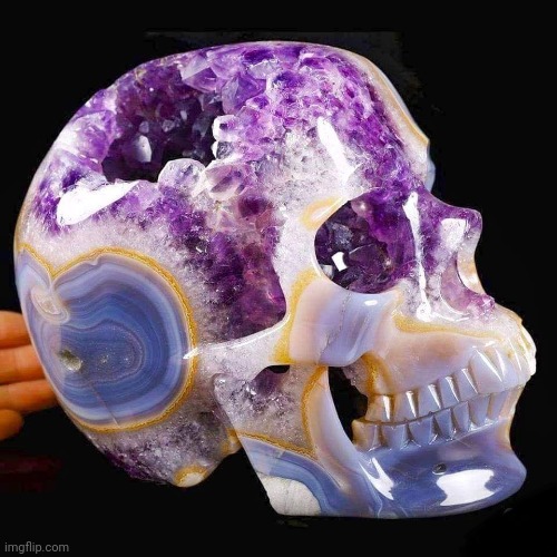 Agate Amethyst Geode Carved Crystal Skull | image tagged in crystal,skull,awesome,pic | made w/ Imgflip meme maker