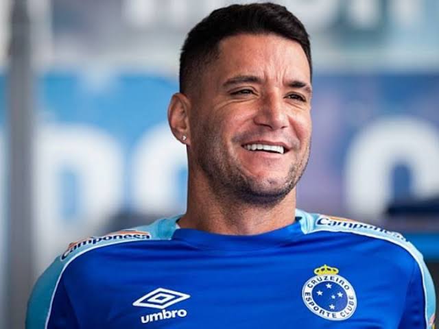 High Quality Thiago neves Blank Meme Template