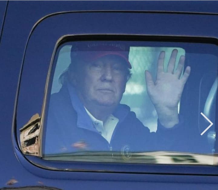 High Quality forlorn trump leaving white house Blank Meme Template