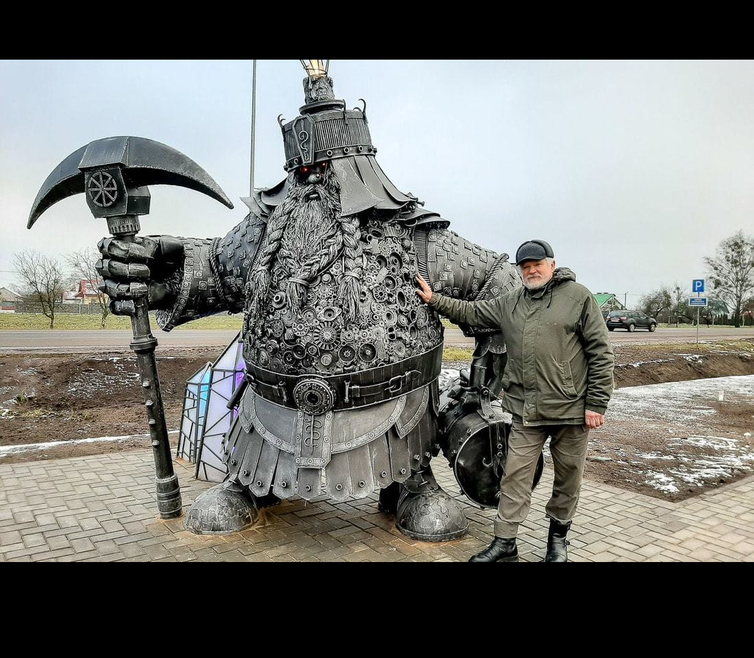 Dwarf statue Blank Meme Template