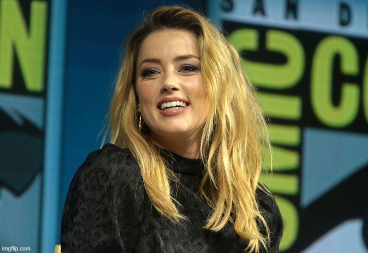 Amber Heard | image tagged in amber heard | made w/ Imgflip meme maker