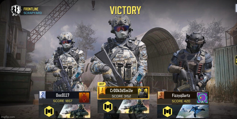 Bruh the guy on the right xDDDDD | image tagged in e sports | made w/ Imgflip meme maker