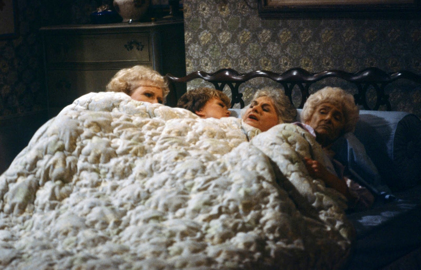 High Quality Golden girls bed Blank Meme Template