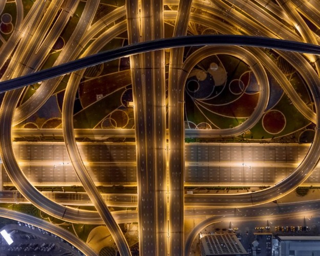 Highway in Dubai During COVID-19 Lockdown. Photo credit: Bachir Moukarzel | image tagged in awesome,pics,photography | made w/ Imgflip meme maker