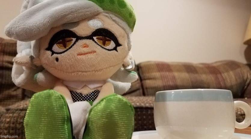 Your been scrolling through a lot of bad memes. Chill with plush marie for a while. | image tagged in splatoon | made w/ Imgflip meme maker