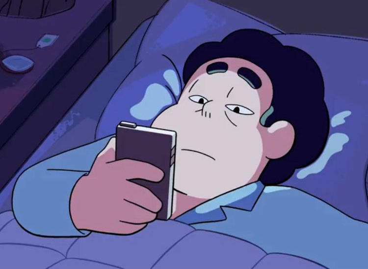 Steven Universe looking at phone Blank Meme Template