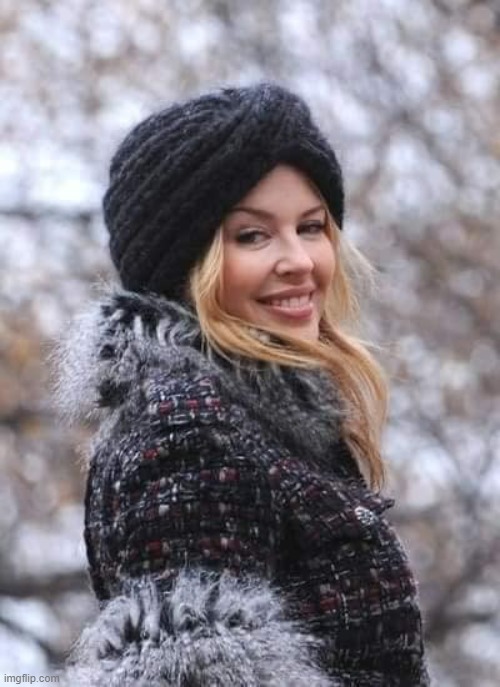 it's cold outside | image tagged in kylie thanksgiving | made w/ Imgflip meme maker