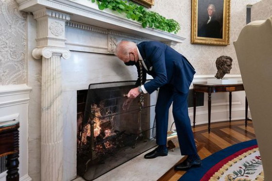 Biden in Oval Office Blank Meme Template