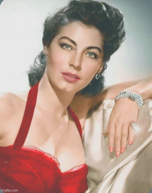 Ava Gardner close-up | image tagged in ava gardner close-up | made w/ Imgflip meme maker