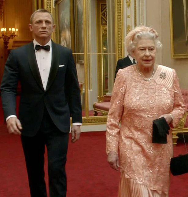 High Quality Queen Elizabeth with Daniel Craig Blank Meme Template