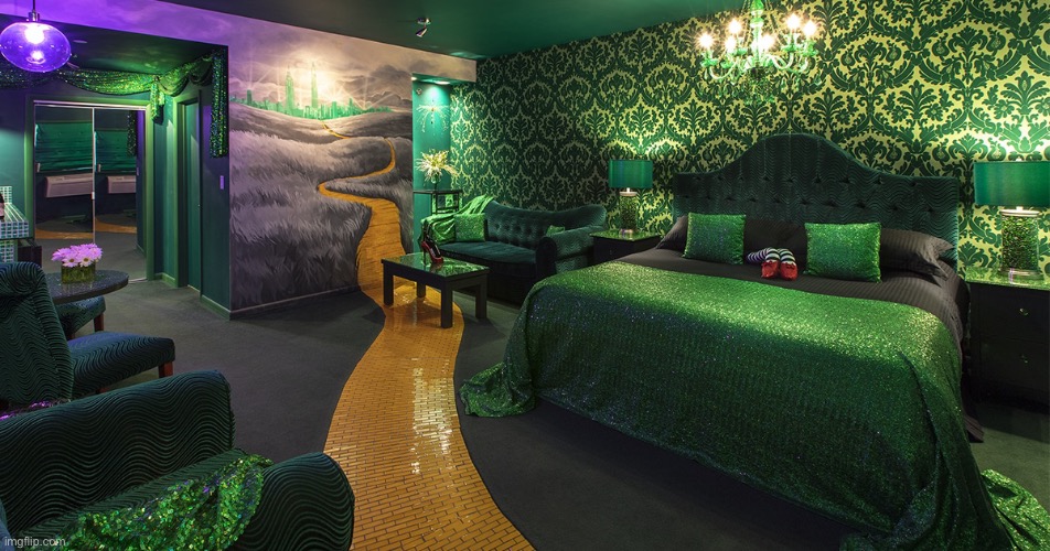 starbucksQUEEN‘s Wizard of Oz themed hotel room | made w/ Imgflip meme maker