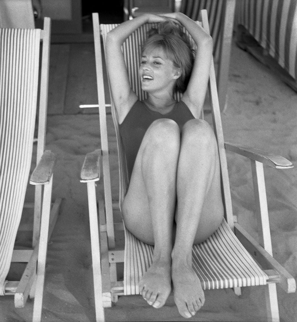 Jeanne Moreau Blank Meme Template