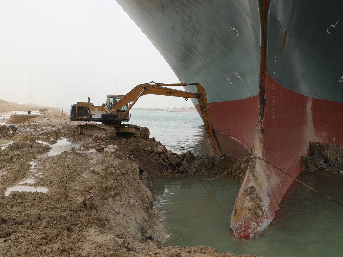 Suez blockage Blank Meme Template