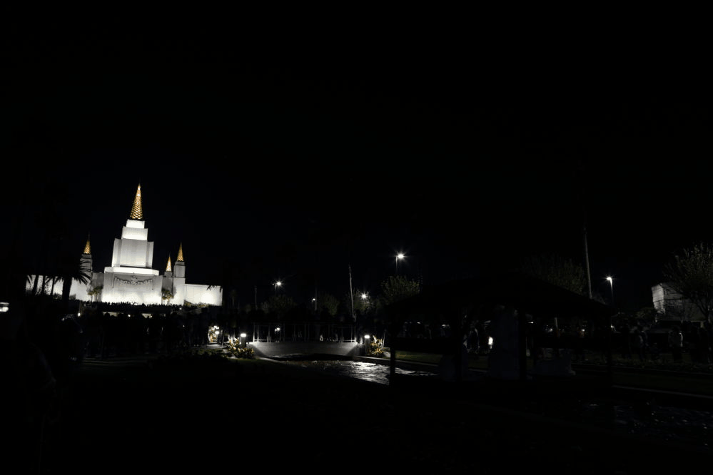 oakland temple christmas lights imgflip oakland temple christmas lights imgflip