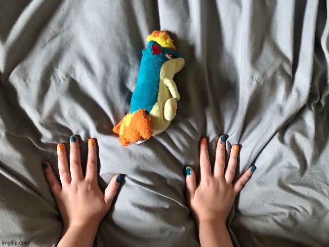 Why must my hands be so smol!? | made w/ Imgflip meme maker