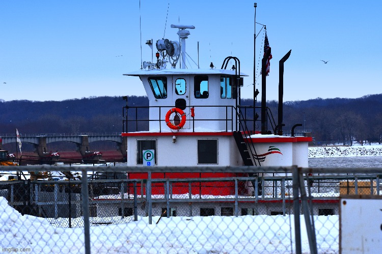 tug boat at lock and dam 14 on the Mississippi | image tagged in tug,boat | made w/ Imgflip meme maker