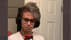 Olha que arrombado Blank Meme Template