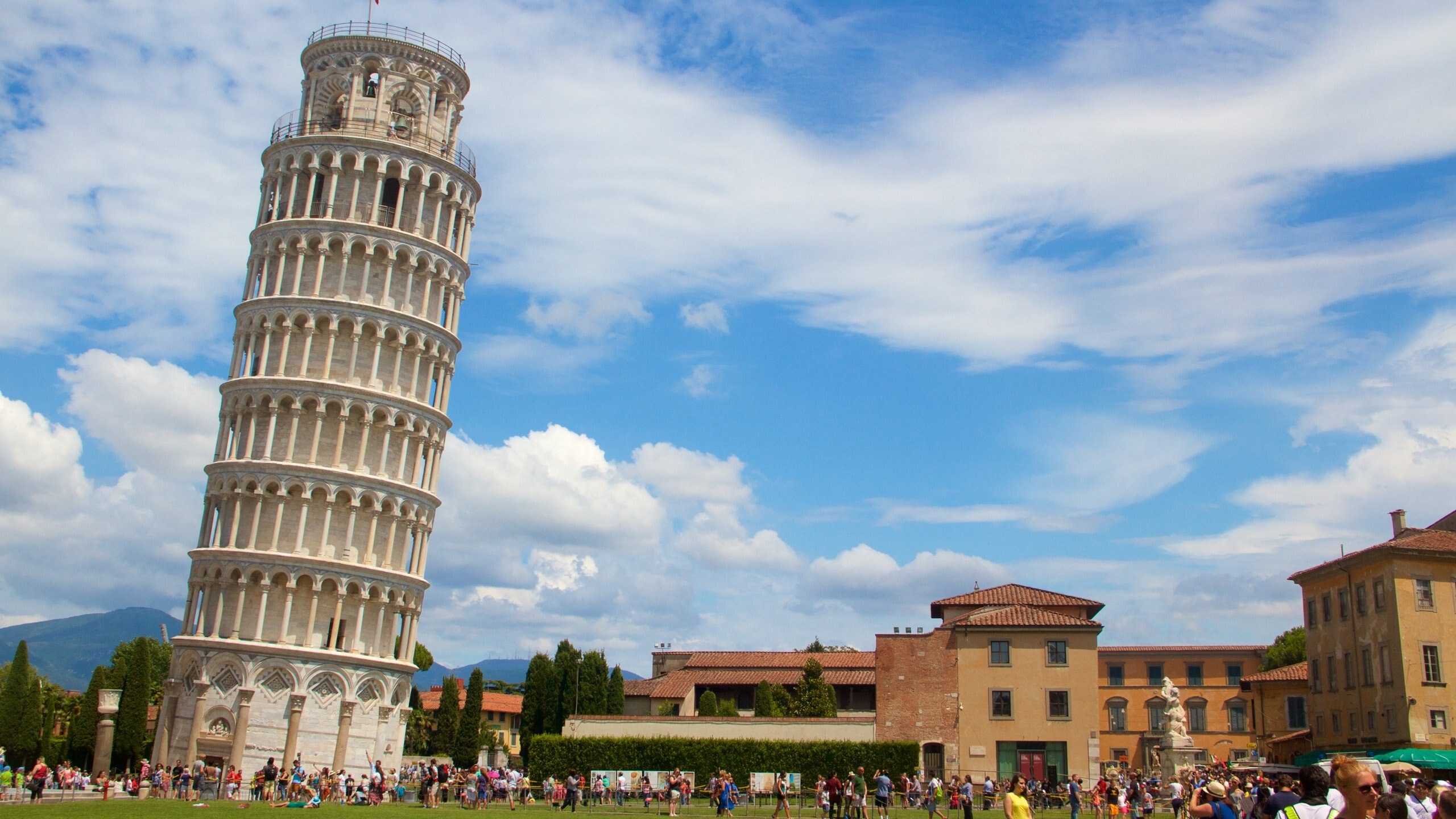 Leaning Tower of Pisa Blank Meme Template