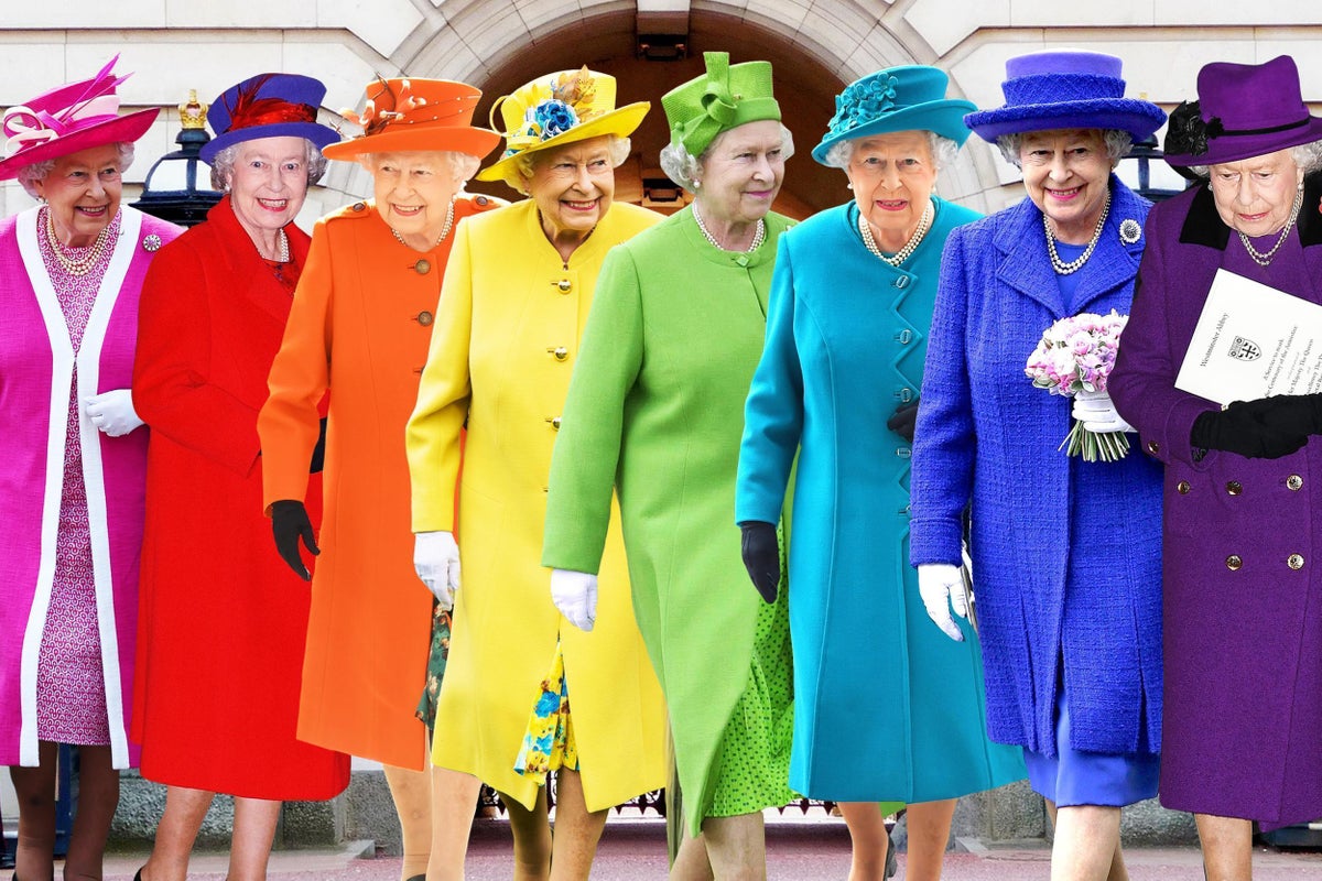 High Quality Queen Elizabeth II Colorful Outfit Blank Meme Template