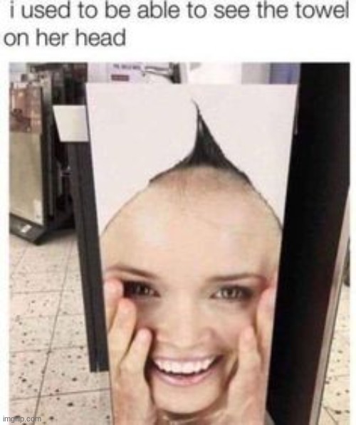 hoT bOiLeD hEaD aSs bItC- | image tagged in help me | made w/ Imgflip meme maker