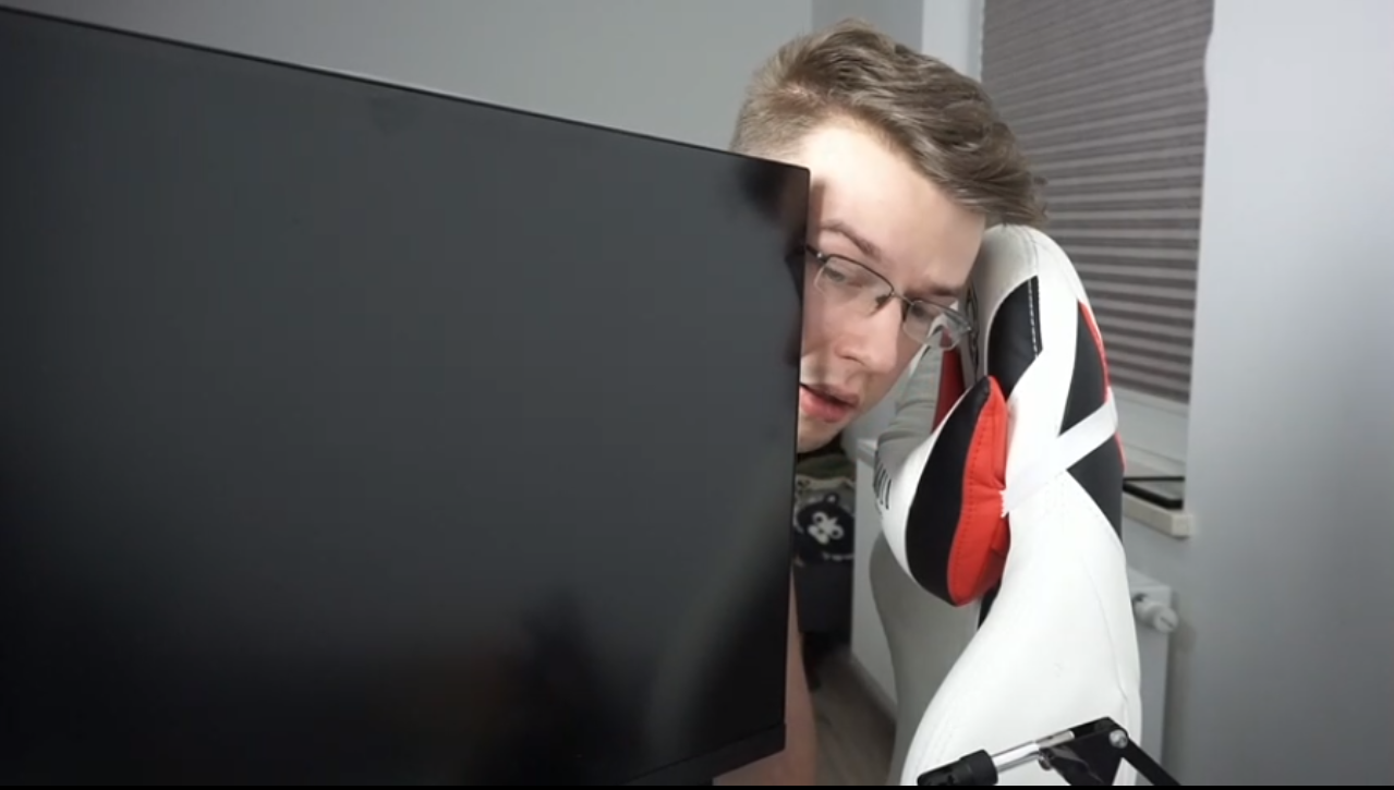 graf monitor Blank Meme Template