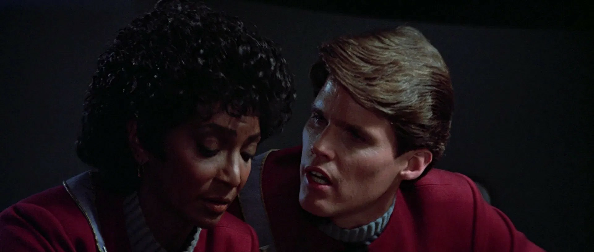 Star Trek OS Uhura and cadet 2 Blank Meme Template