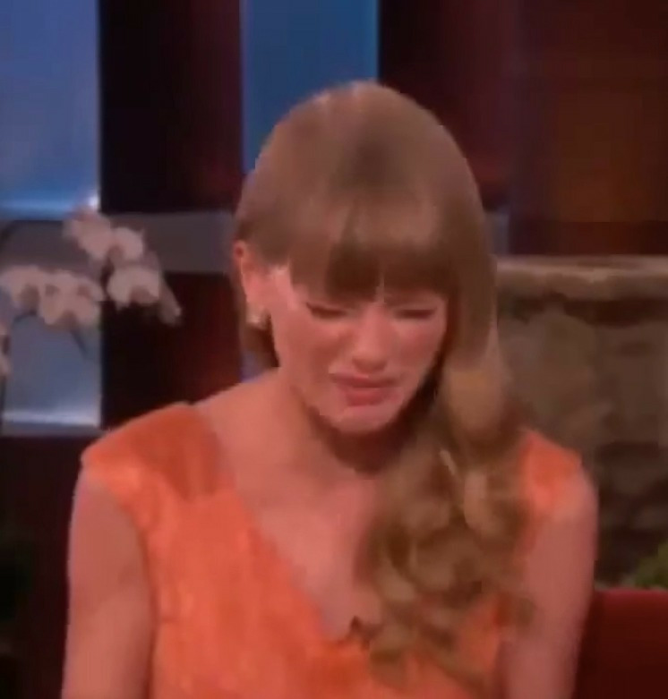 Taylor Swift crying 3 Blank Meme Template
