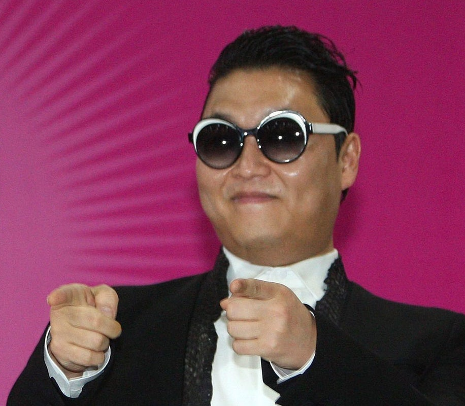 Psy Pointing Blank Meme Template
