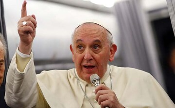 High Quality Pope Francis pointing up Blank Meme Template